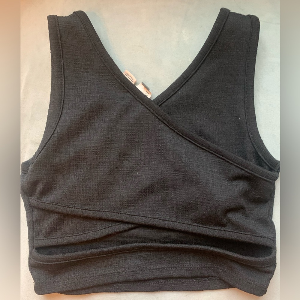 Roxy Black Crop Top